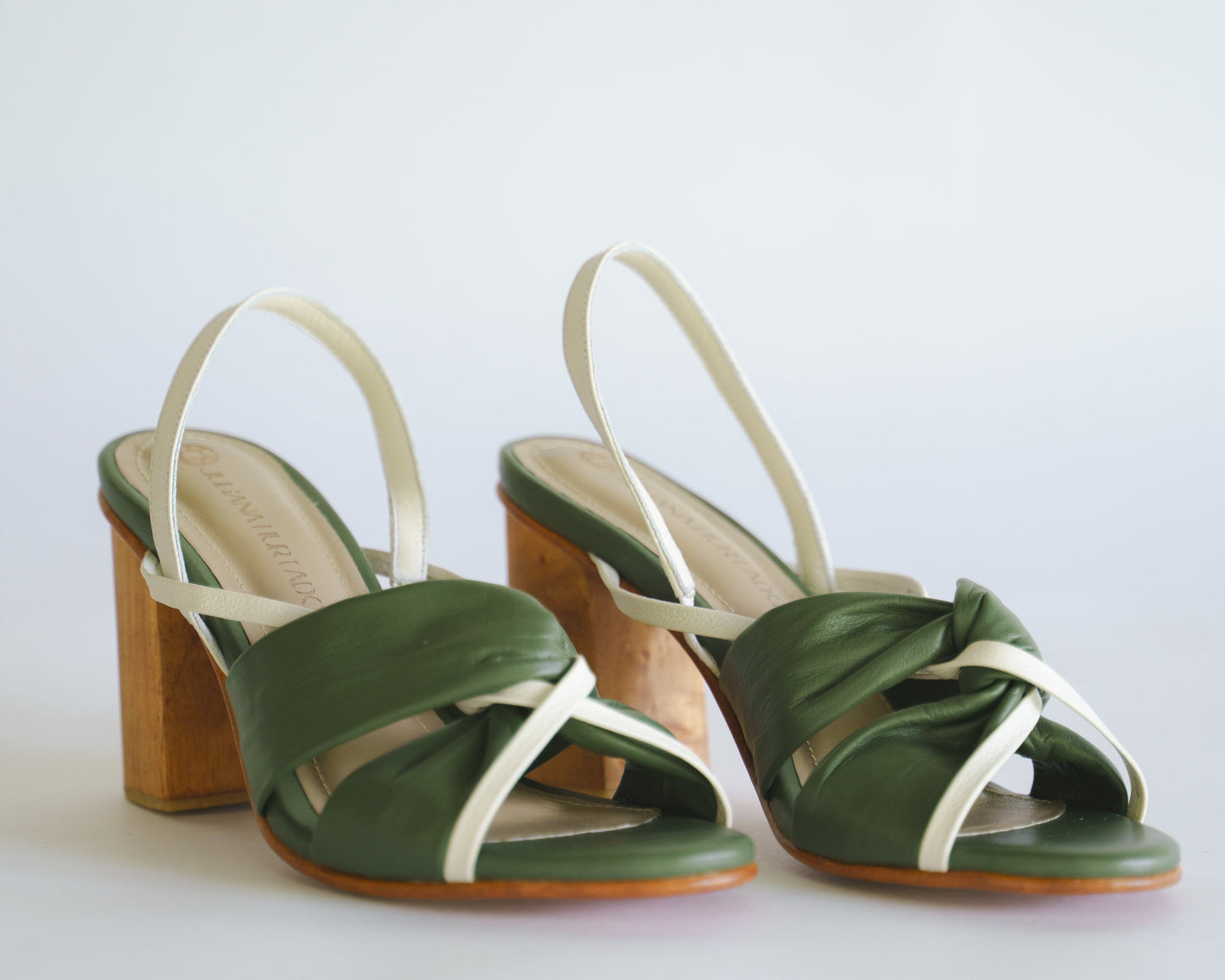 Tacones Athina Oliva